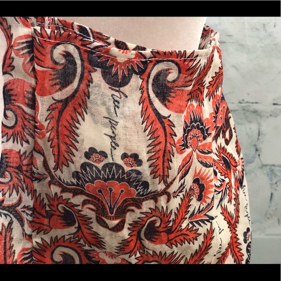 Free People TWO bags! Tote AND Pouch! - Picture 3 of 6